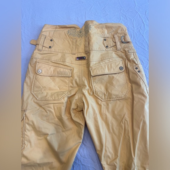 Roxy Snowboarding Pants Women size M limited edition - Picture 3 of 8